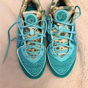 Nike KD16